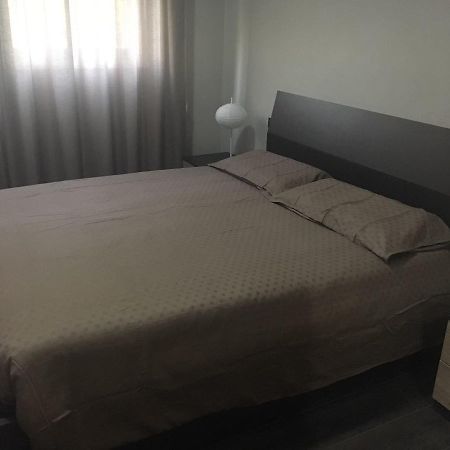 Family Rose Bed & Breakfast โกโม ภายนอก รูปภาพ